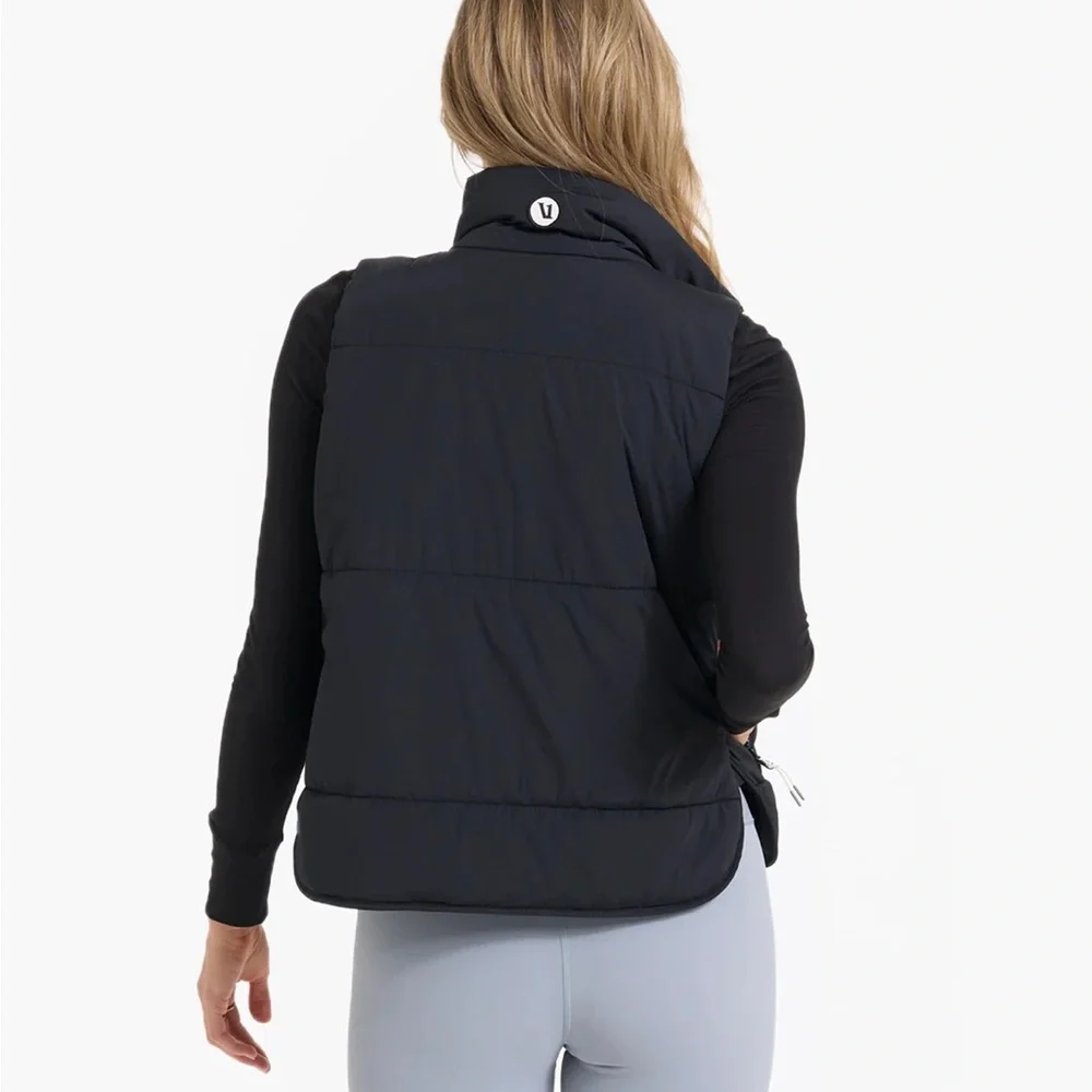 Vuori Canyon Insulated Vest Black NWT - Picture 3 of 5